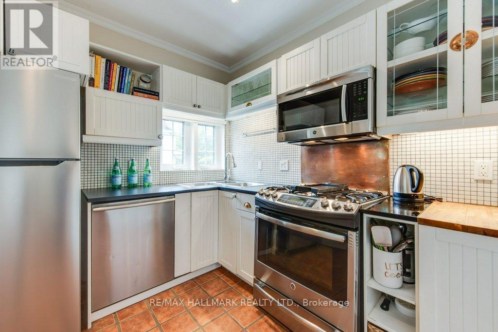 243 Sheldrake Boulevard, Toronto (Mount Pleasant East), Ontario  M4P 2B7 - Photo 15 - C12208084