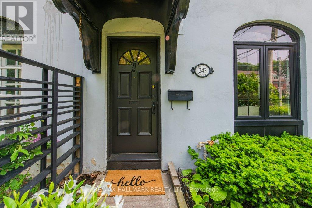 243 Sheldrake Boulevard, Toronto (Mount Pleasant East), Ontario  M4P 2B7 - Photo 2 - C12208084