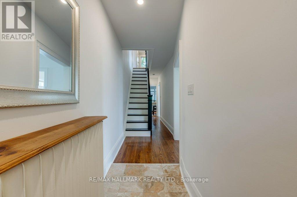 243 Sheldrake Boulevard, Toronto (Mount Pleasant East), Ontario  M4P 2B7 - Photo 3 - C12208084