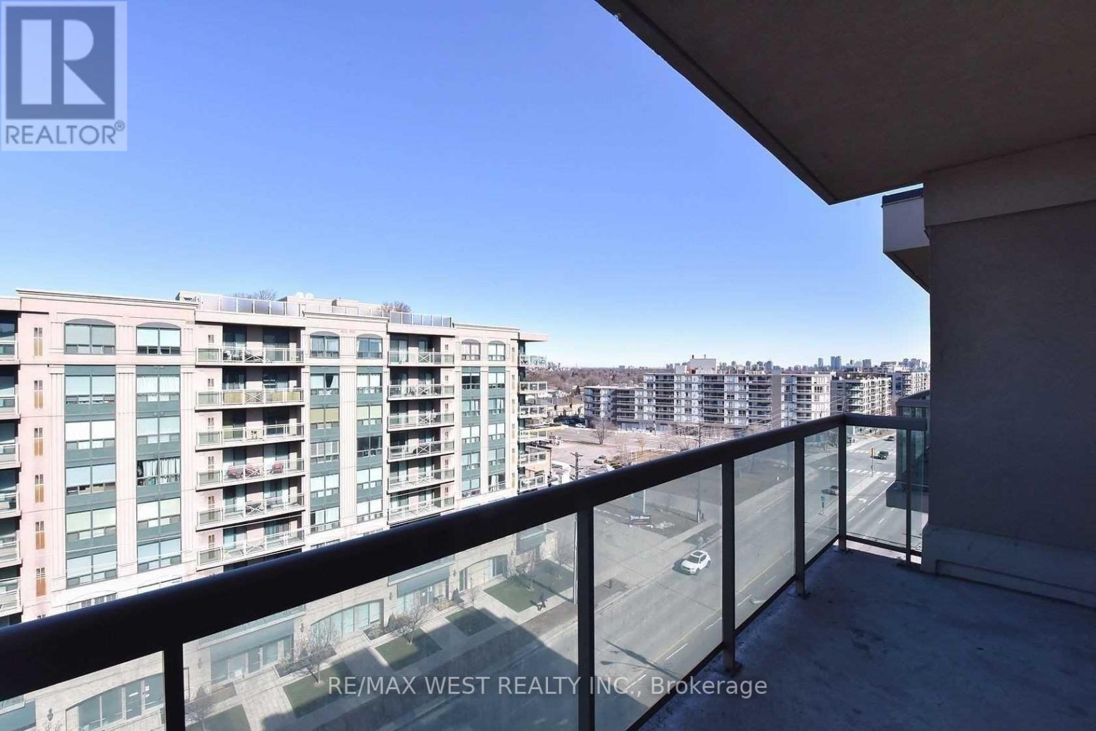 Ph810 - 935 Sheppard Avenue W, Toronto (Clanton Park), Ontario  M3H 2T7 - Photo 37 - C12208104