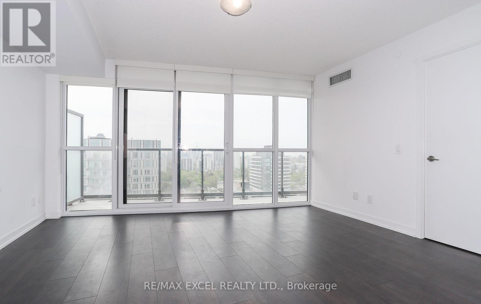 2508 - 125 Redpath Avenue, Toronto, Ontario  M5R 1C4 - Photo 6 - C12208152