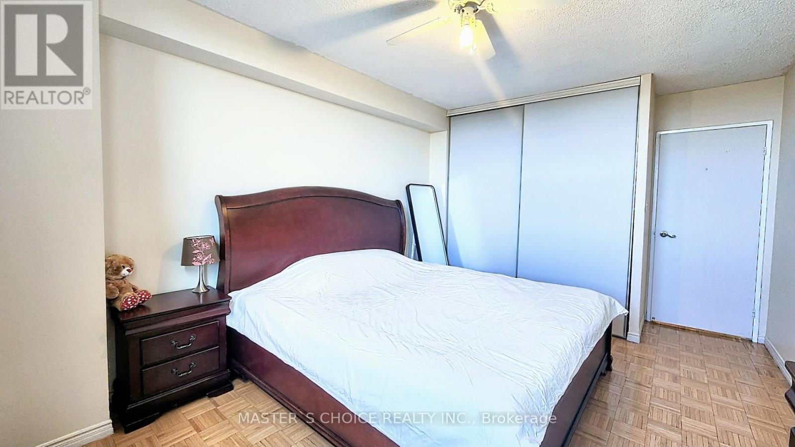 1611 - 1250 Bridletowne Circle, Toronto (L'amoreaux), Ontario  M1W 2V1 - Photo 13 - E12208072