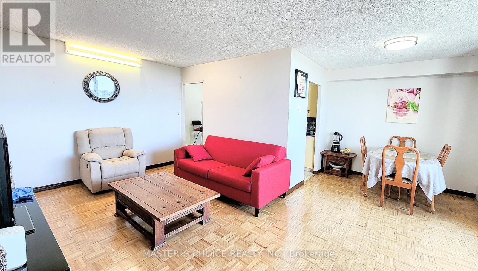 1611 - 1250 Bridletowne Circle, Toronto (L'amoreaux), Ontario  M1W 2V1 - Photo 3 - E12208072