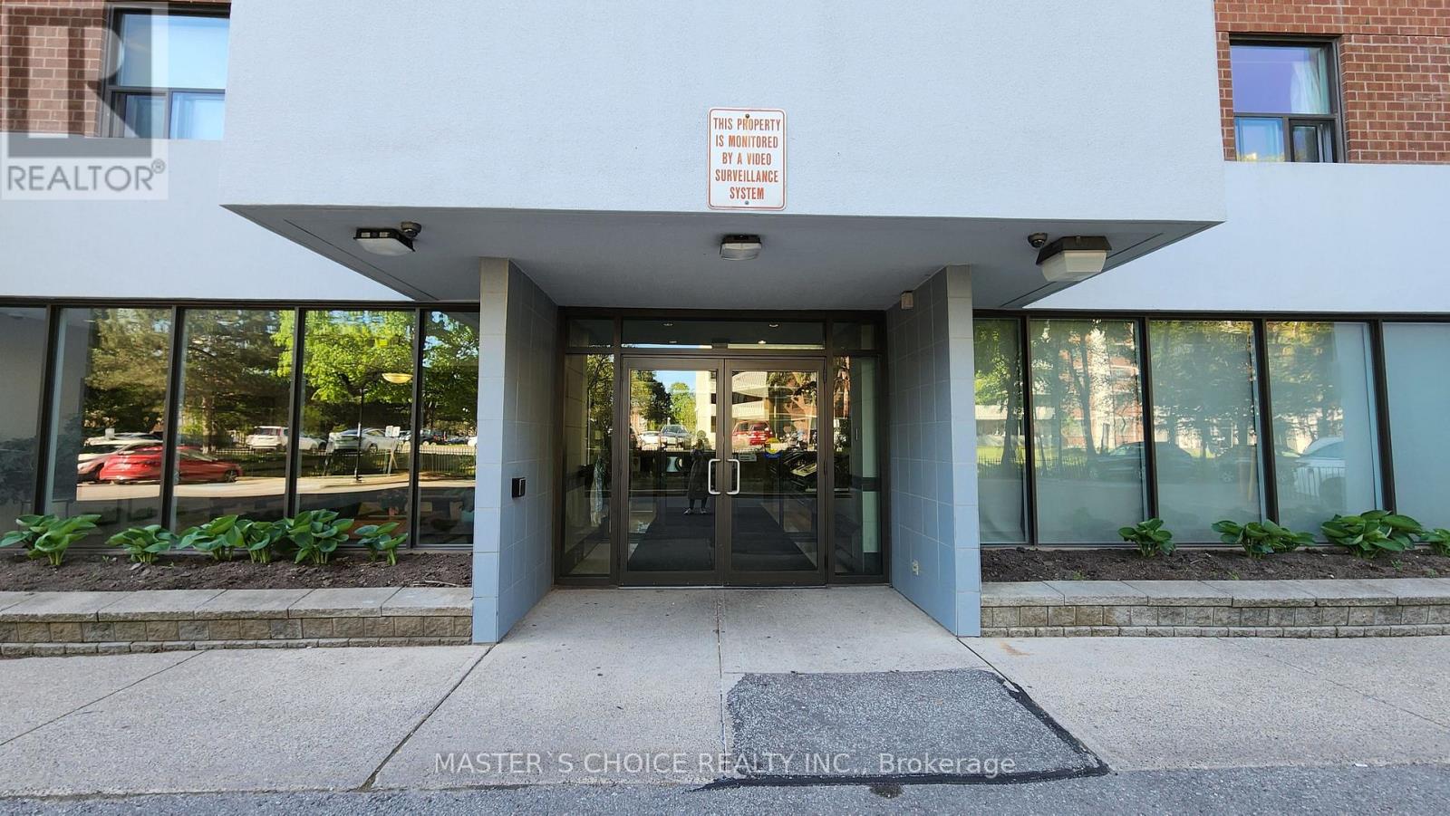 1611 - 1250 Bridletowne Circle, Toronto (L'amoreaux), Ontario  M1W 2V1 - Photo 32 - E12208072