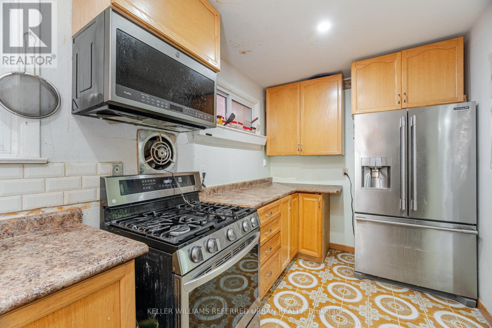 91 Laurel Avenue, Toronto (Kennedy Park), Ontario  M1K 3J8 - Photo 18 - E12208086