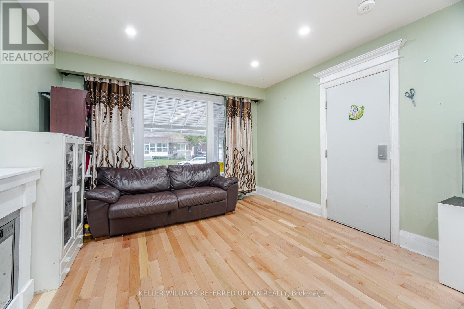 91 Laurel Avenue, Toronto (Kennedy Park), Ontario  M1K 3J8 - Photo 5 - E12208086