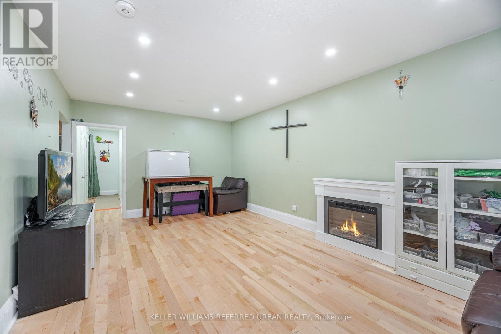 91 Laurel Avenue, Toronto (Kennedy Park), Ontario  M1K 3J8 - Photo 8 - E12208086