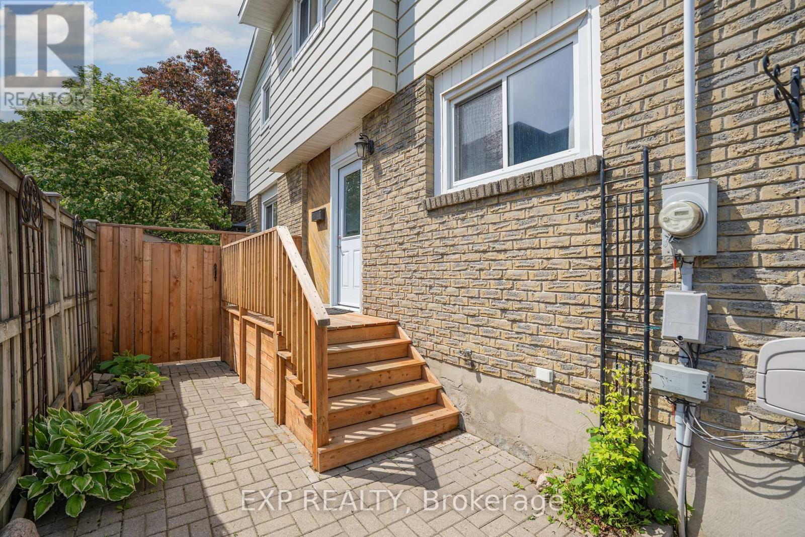 193 Taunton Road W, Oshawa (Centennial), Ontario  L1G 3T4 - Photo 2 - E12208089