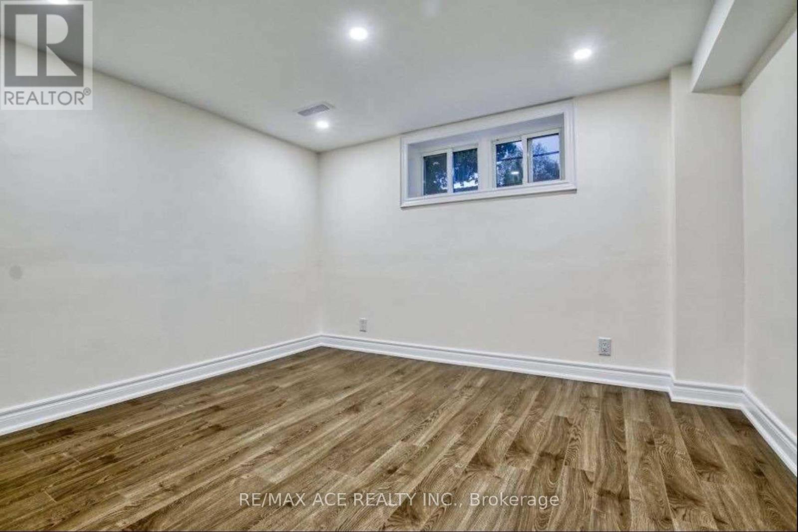 Bsmt - 17 Brewton Road, Toronto, Ontario  M1G 1W2 - Photo 4 - E12208091
