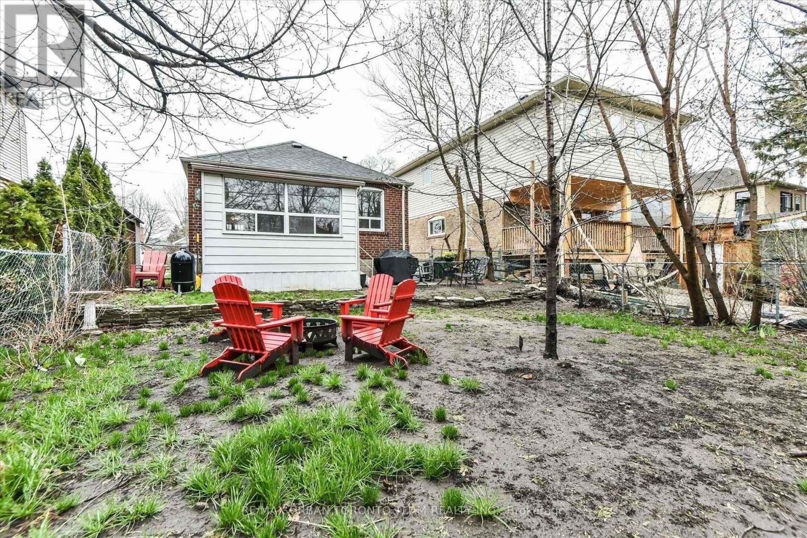 44 Avalon Boulevard, Toronto (Birchcliffe-Cliffside), Ontario  M1N 3J2 - Photo 24 - E12208113