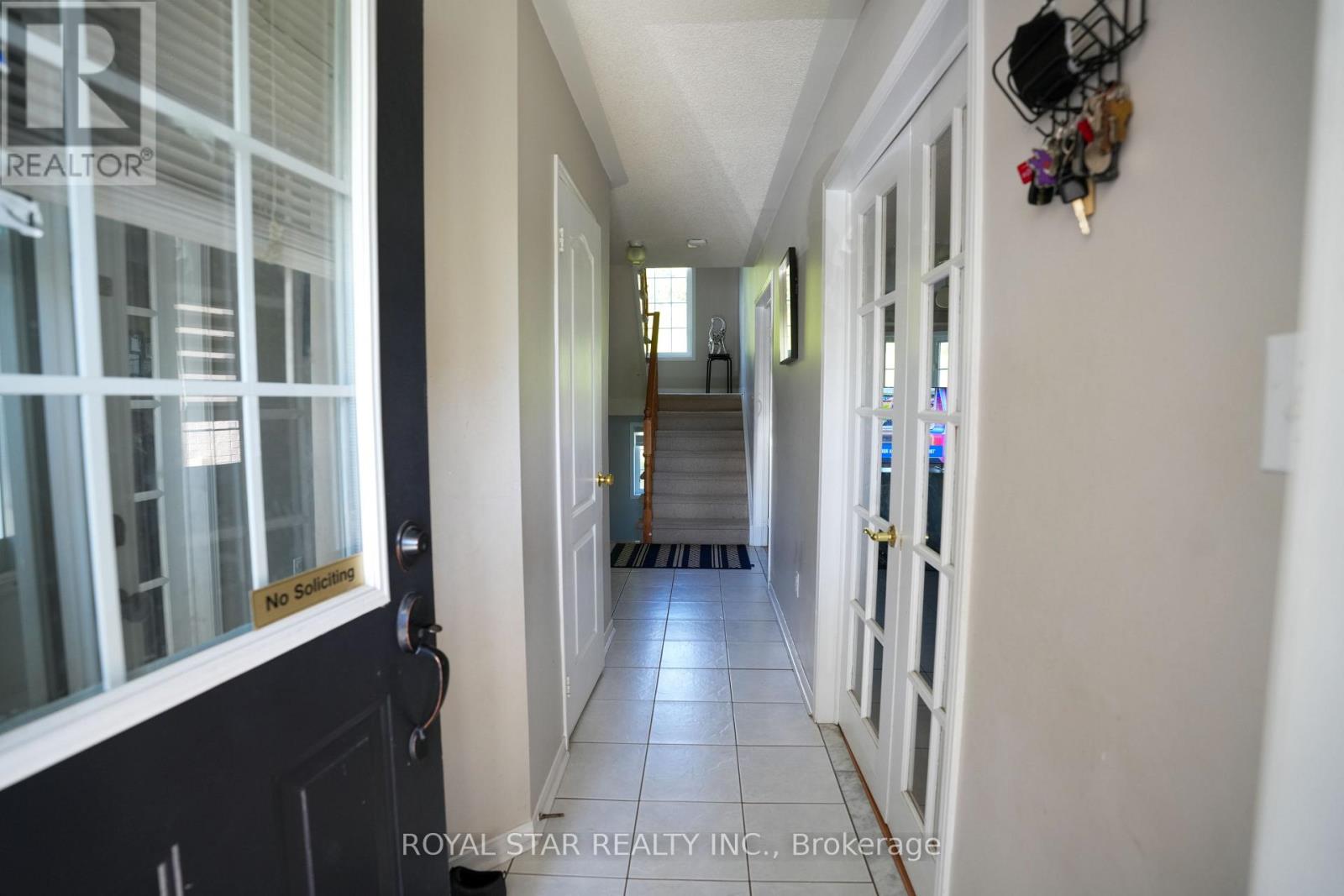 2389 Clearside Court, Pickering (Brock Ridge), Ontario  L1X 2T9 - Photo 3 - E12208114