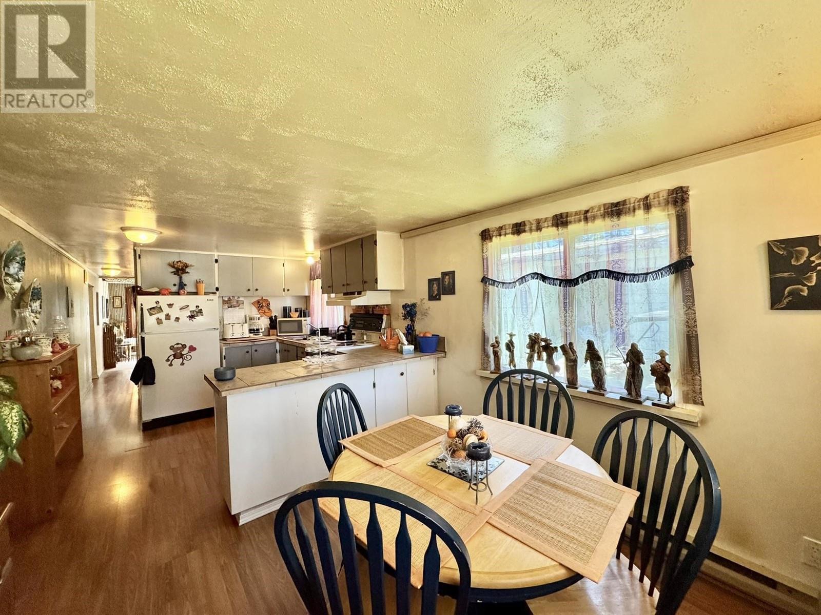 30 5378 Park Drive, 103 Mile House, British Columbia  V0K 2E1 - Photo 9 - R3013256