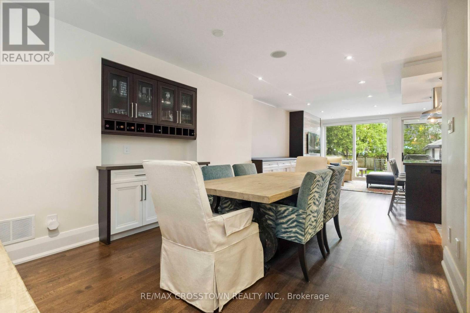 353 Briar Hill Avenue, Toronto, Ontario  M4R 1J3 - Photo 8 - C12207705