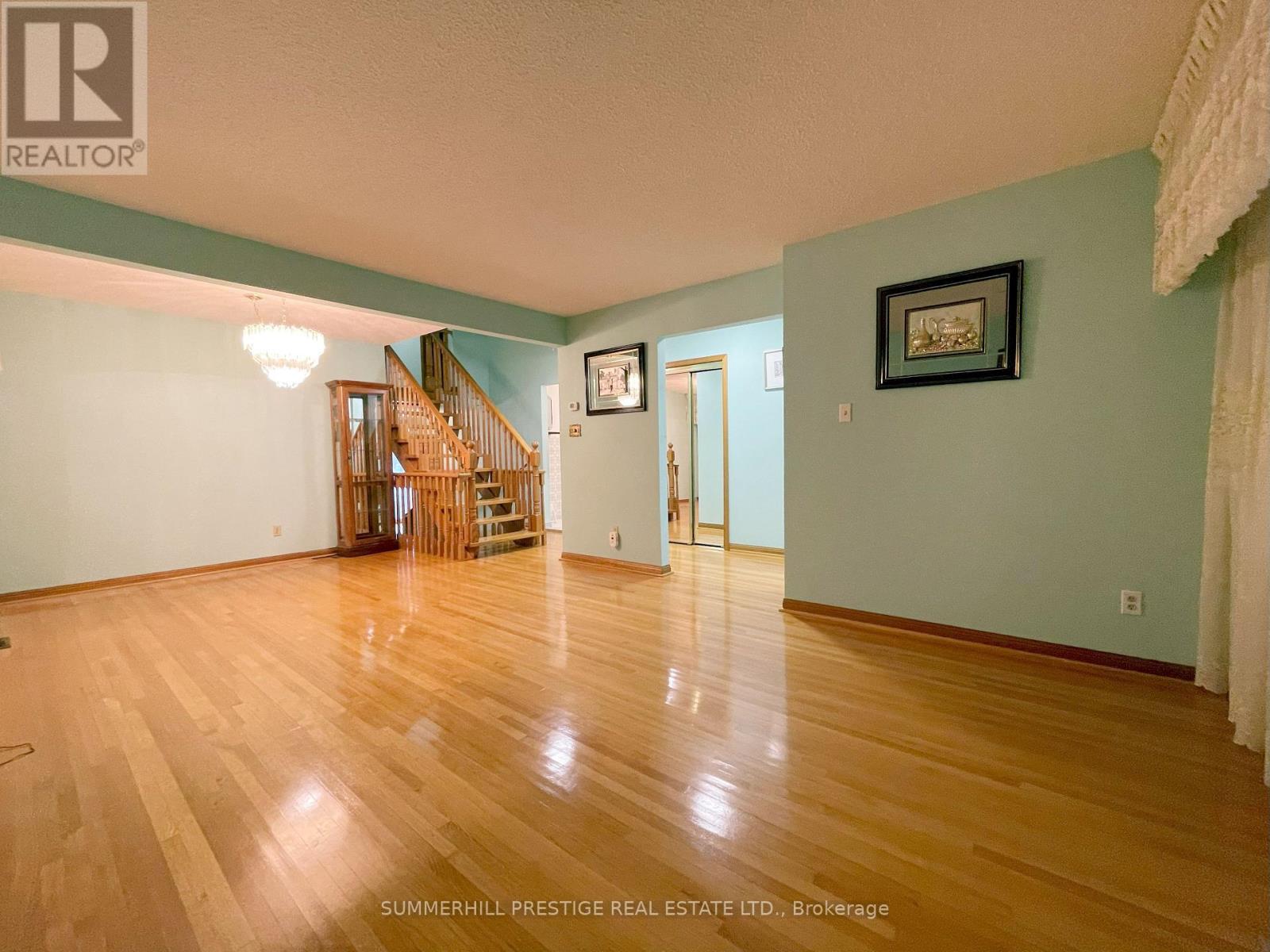 20 Cleethorpes Boulevard, Toronto, Ontario  M1S 3T3 - Photo 22 - E12177316