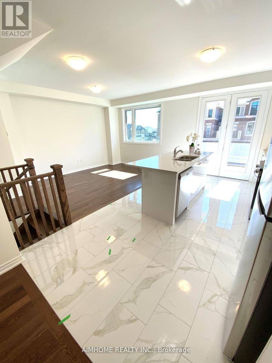 12 Thomas Frisby Jr Crescent, Markham (Victoria Square), Ontario  L6C 3L1 - Photo 11 - N12208082