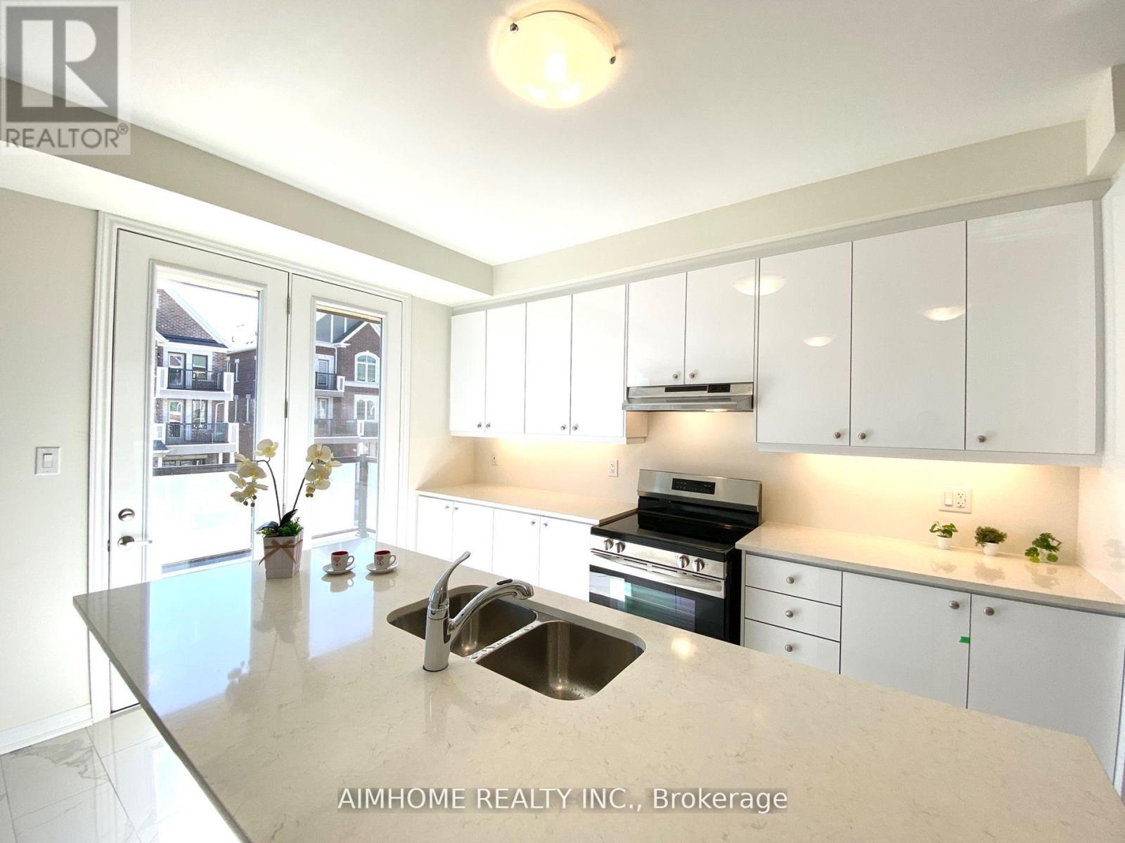12 Thomas Frisby Jr Crescent, Markham (Victoria Square), Ontario  L6C 3L1 - Photo 13 - N12208082