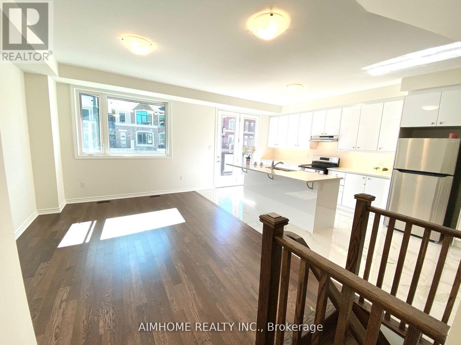 12 Thomas Frisby Jr Crescent, Markham (Victoria Square), Ontario  L6C 3L1 - Photo 9 - N12208082