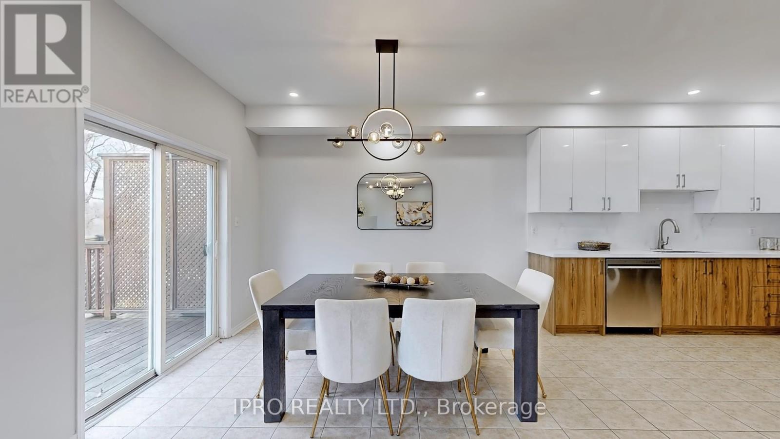 128 Lebovic Drive, Richmond Hill, Ontario  L4E 5B8 - Photo 15 - N12208096