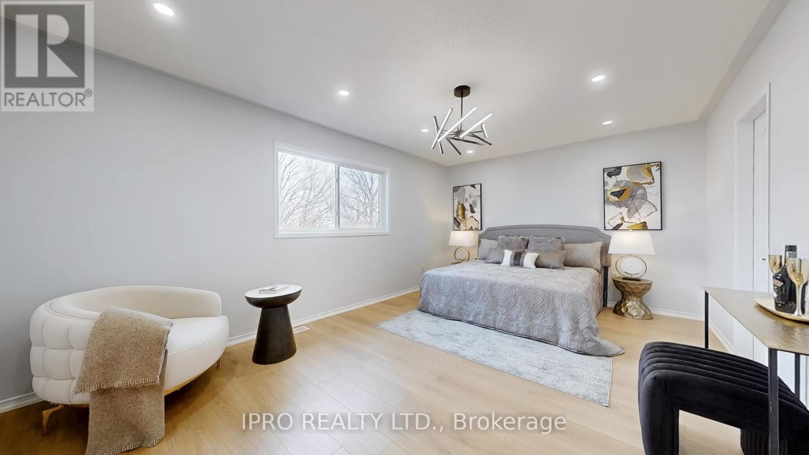128 Lebovic Drive, Richmond Hill, Ontario  L4E 5B8 - Photo 21 - N12208096