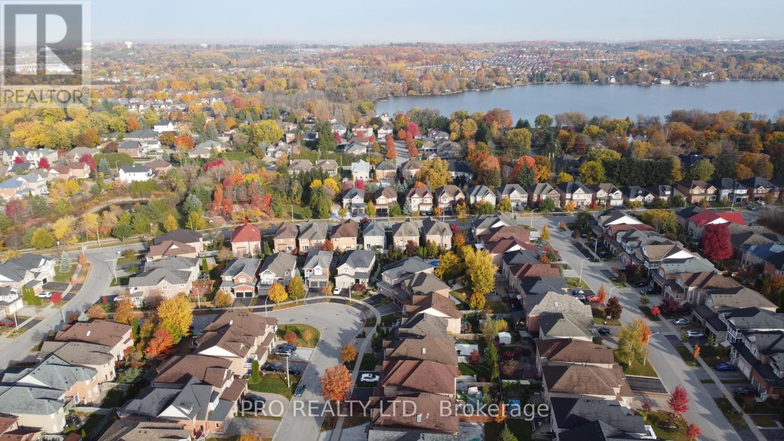 128 Lebovic Drive, Richmond Hill, Ontario  L4E 5B8 - Photo 39 - N12208096