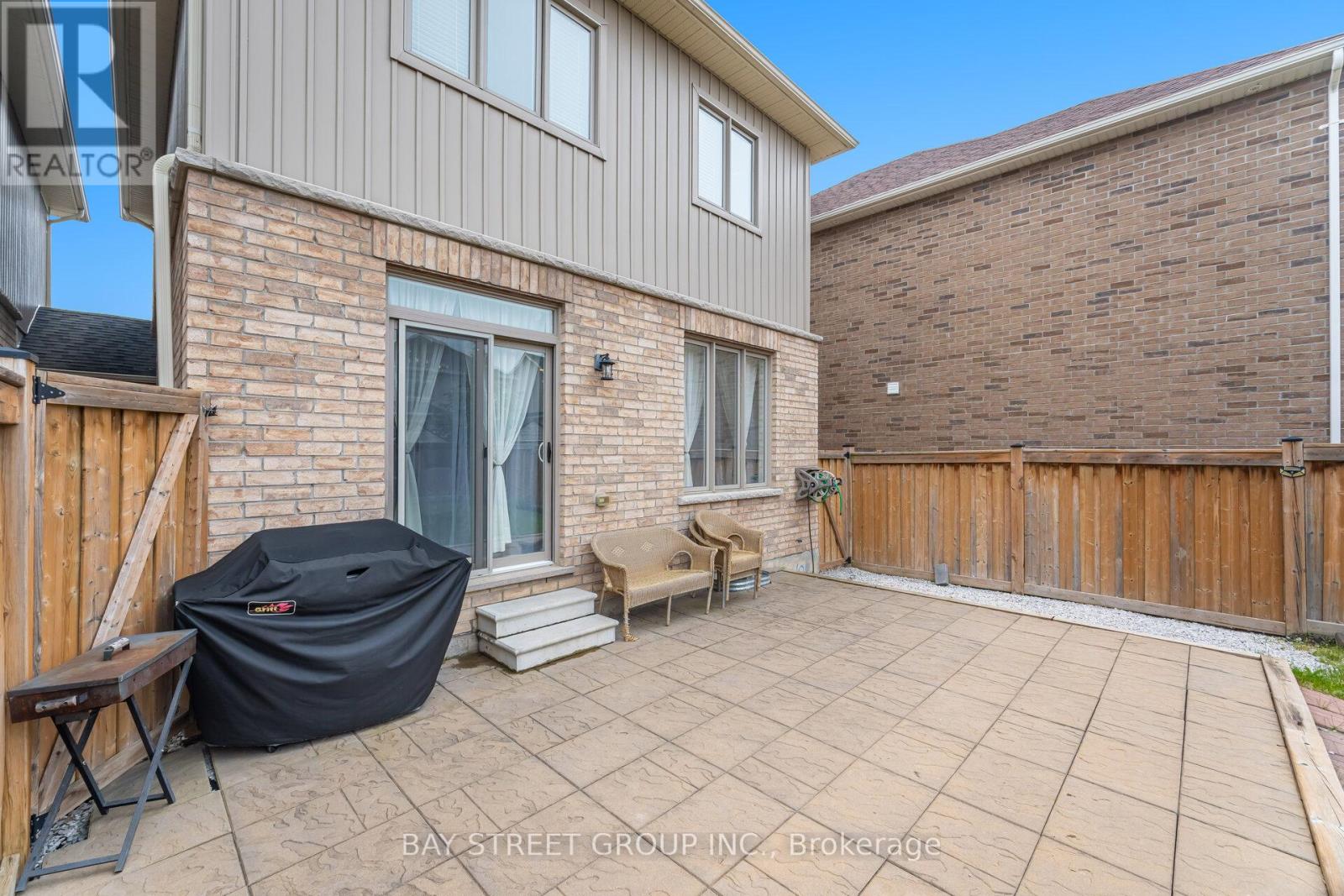 58 Weaver Terrace, New Tecumseth, Ontario  L0G 1W0 - Photo 17 - N12208097