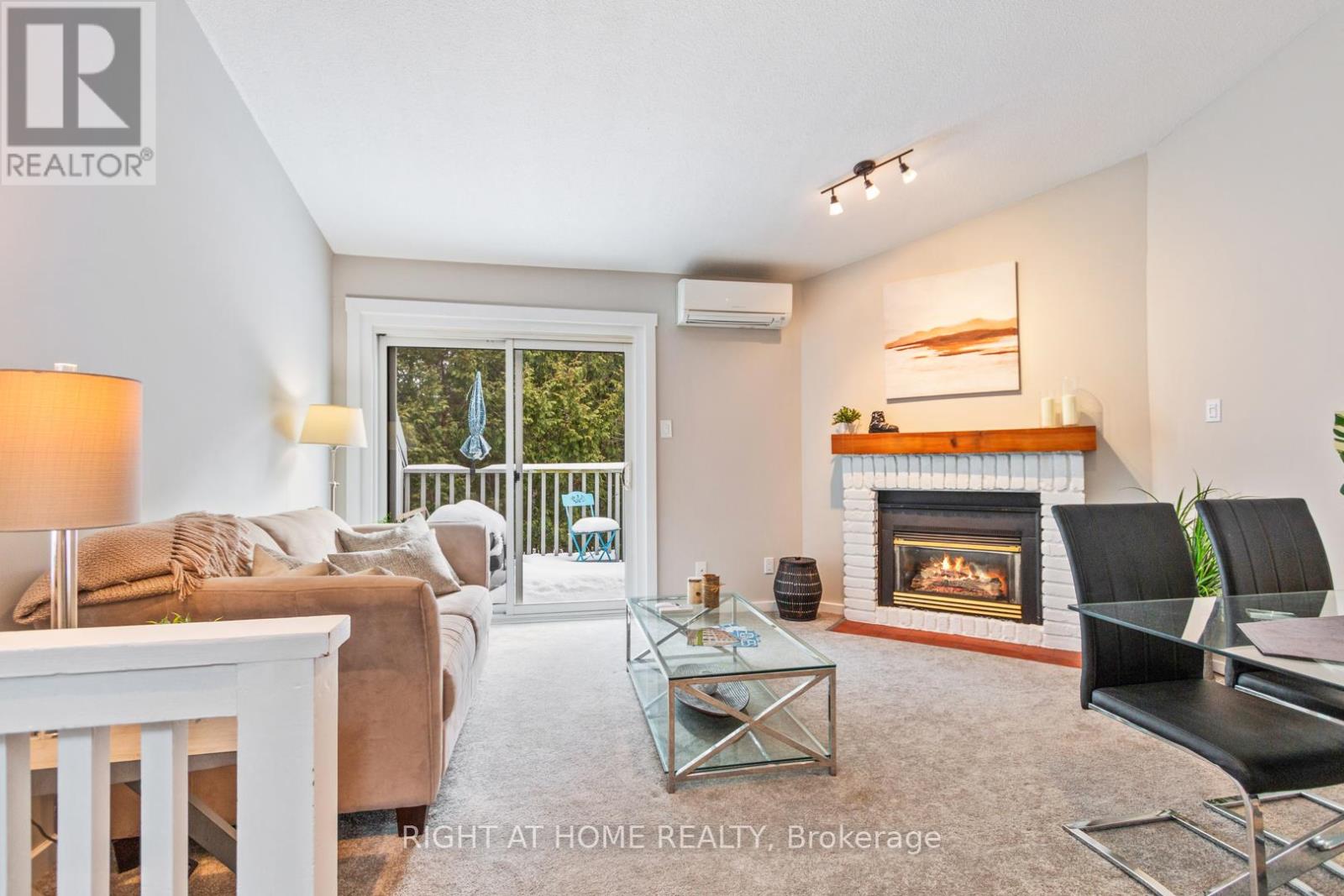 403 - 12 Dawson Drive, Collingwood, Ontario  L9Y 5B4 - Photo 16 - S12208080
