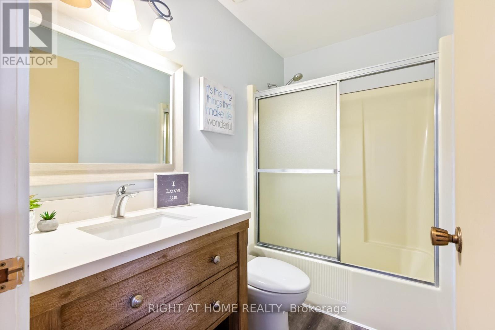 403 - 12 Dawson Drive, Collingwood, Ontario  L9Y 5B4 - Photo 24 - S12208080