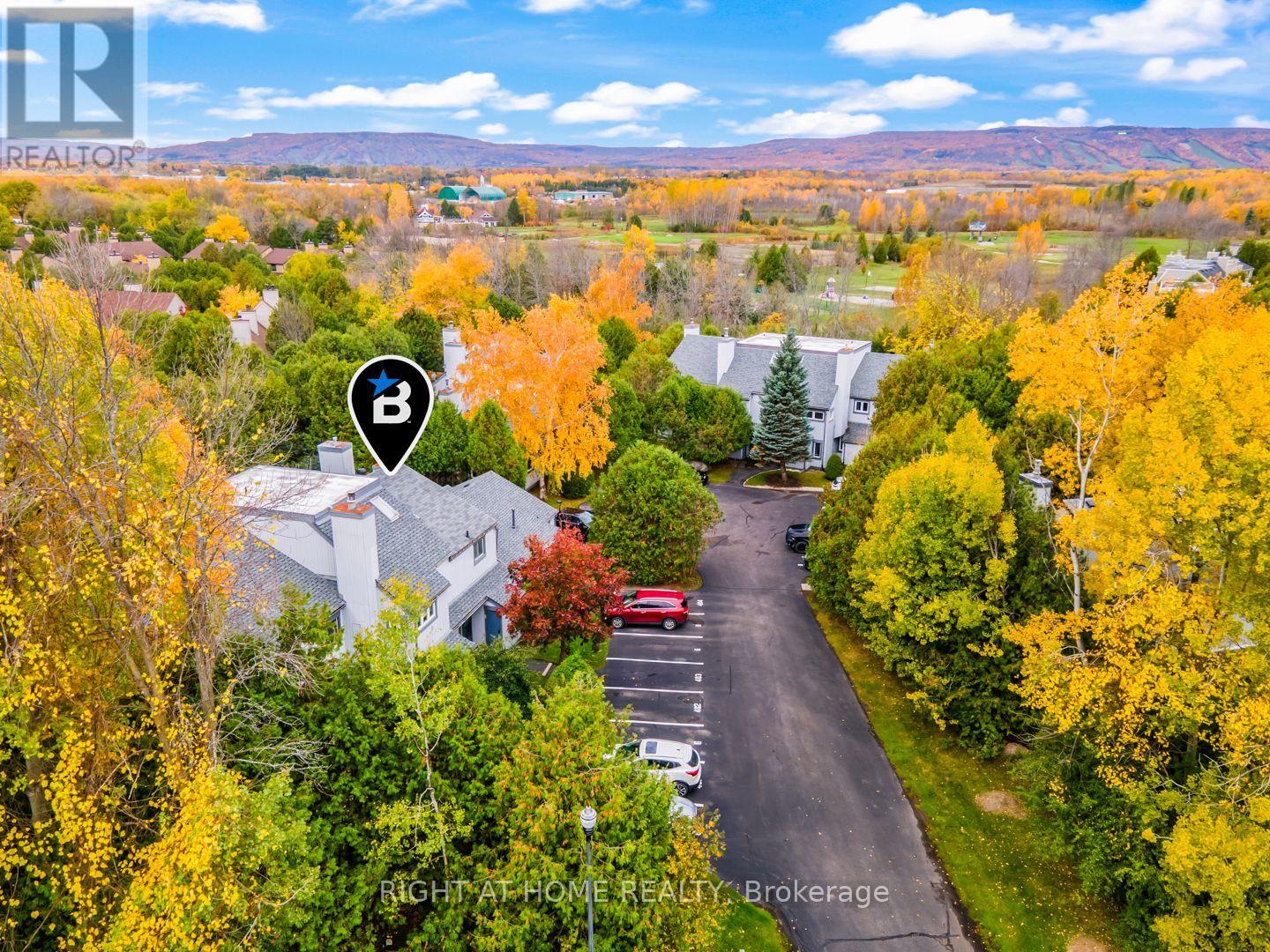 403 - 12 Dawson Drive, Collingwood, Ontario  L9Y 5B4 - Photo 5 - S12208080