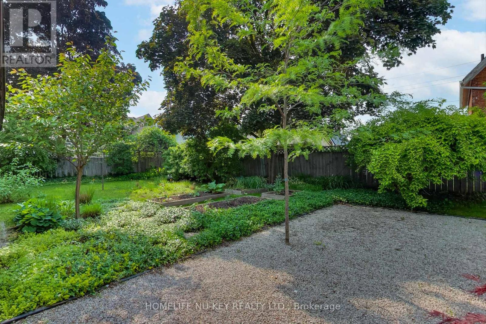 4 Mulholland Street, Barrie, Ontario  L4N 1X2 - Photo 42 - S12208122