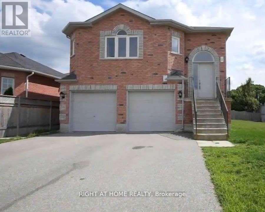 Bsmt - 1 Humber Street, Barrie (Ardagh), Ontario  L4N 5S4 - Photo 1 - S12208155