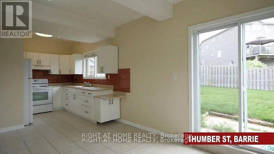 Bsmt - 1 Humber Street, Barrie (Ardagh), Ontario  L4N 5S4 - Photo 3 - S12208155