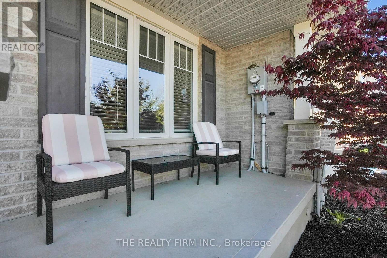11 Cardinal Court, St. Thomas, Ontario  N5P 0C5 - Photo 3 - X12208167