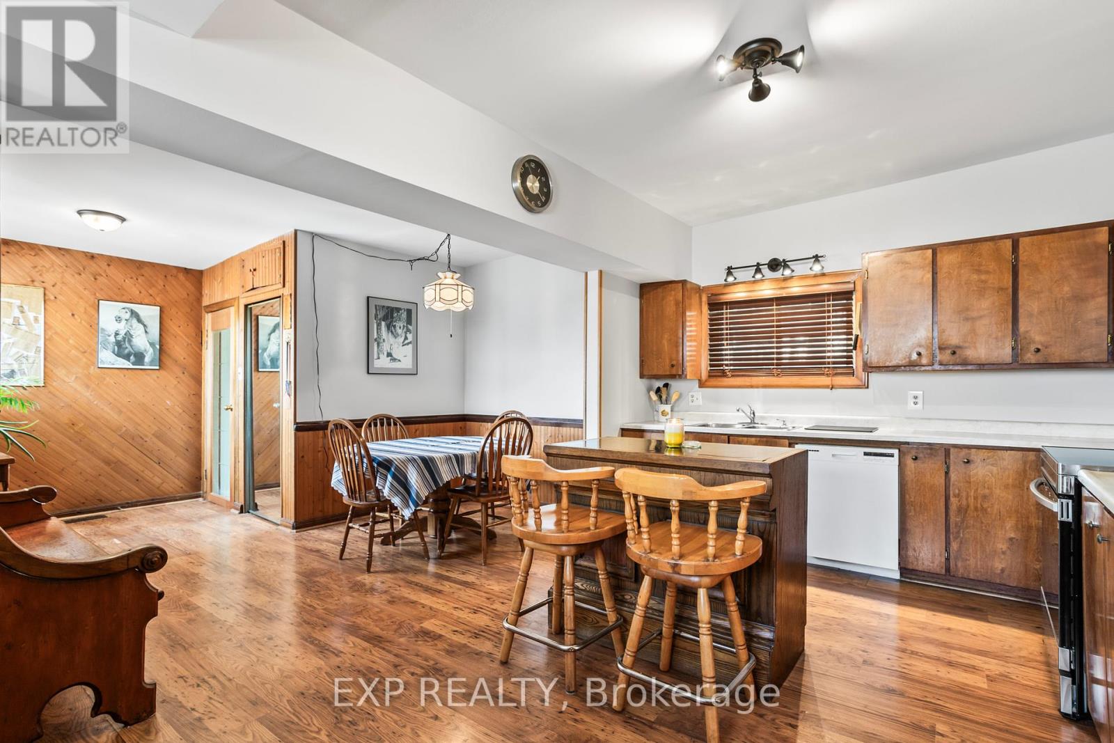 17 Hume Street, London East, Ontario  N5Z 2N9 - Photo 10 - X12208191