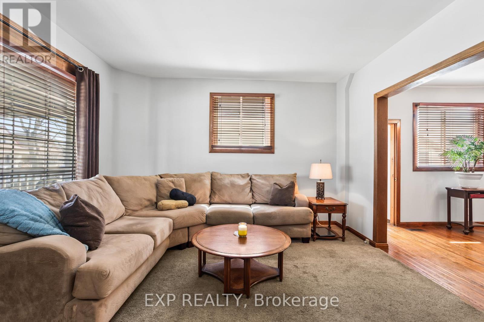 17 Hume Street, London East, Ontario  N5Z 2N9 - Photo 4 - X12208191