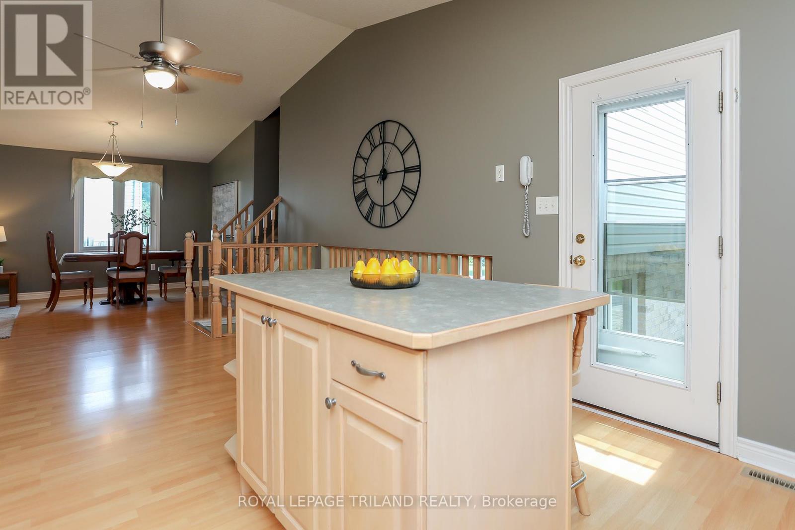 20 Linden Lane, St. Thomas, Ontario  N5P 4M4 - Photo 11 - X12208197
