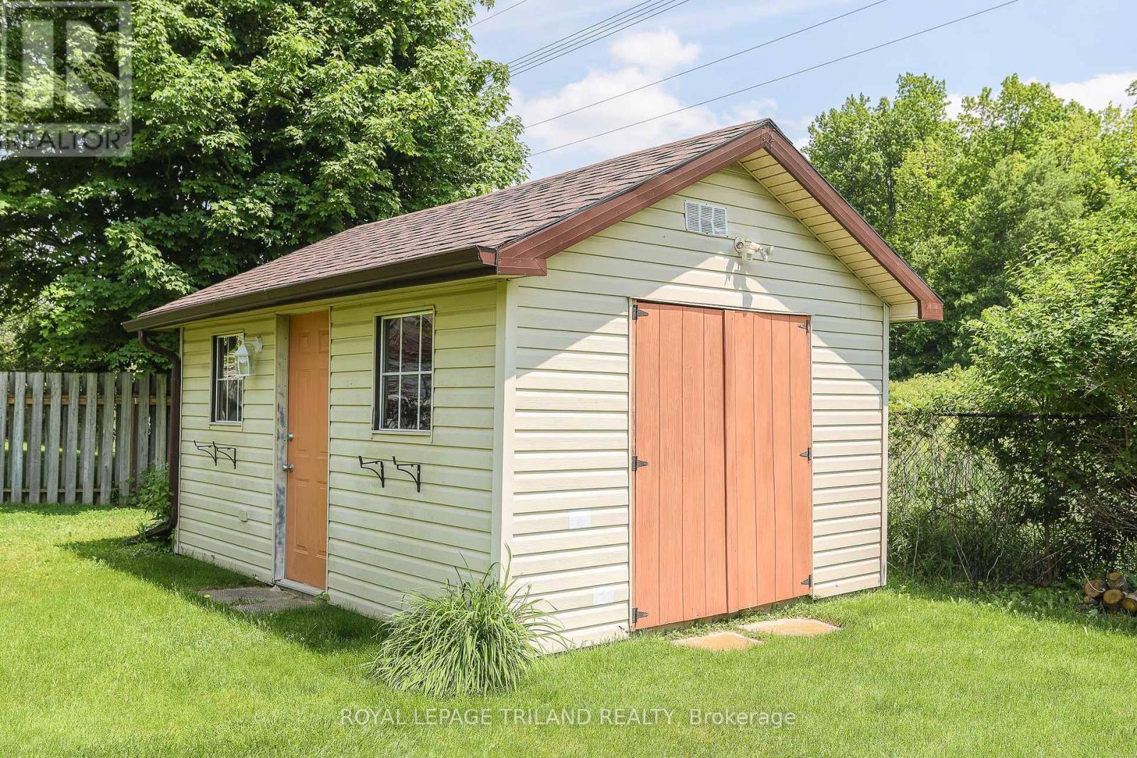 20 Linden Lane, St. Thomas, Ontario  N5P 4M4 - Photo 42 - X12208197
