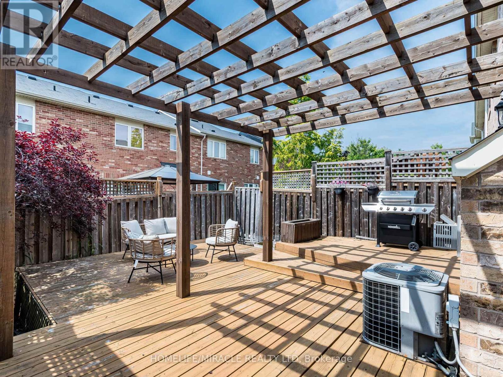 55 Mccandless Court, Milton, Ontario  L9T 2C4 - Photo 44 - W12208071