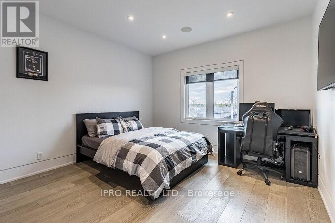 2682 Crystalburn Avenue, Mississauga, Ontario  L5B 2N8 - Photo 23 - W12208140