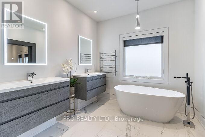 2682 Crystalburn Avenue, Mississauga, Ontario  L5B 2N8 - Photo 32 - W12208140