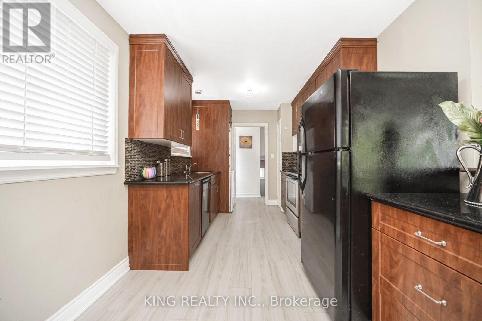 26 Davenport Crescent, Brampton (Southgate), Ontario  L6T 3L6 - Photo 14 - W12208143