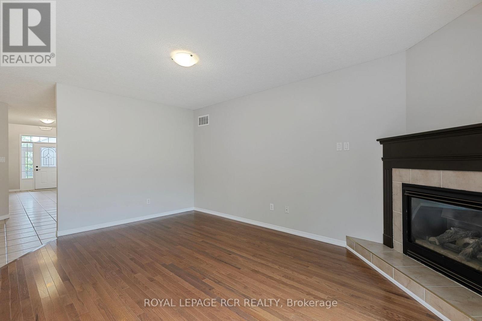 86 Hunter Road, Orangeville, Ontario  L9W 5C3 - Photo 24 - W12208149
