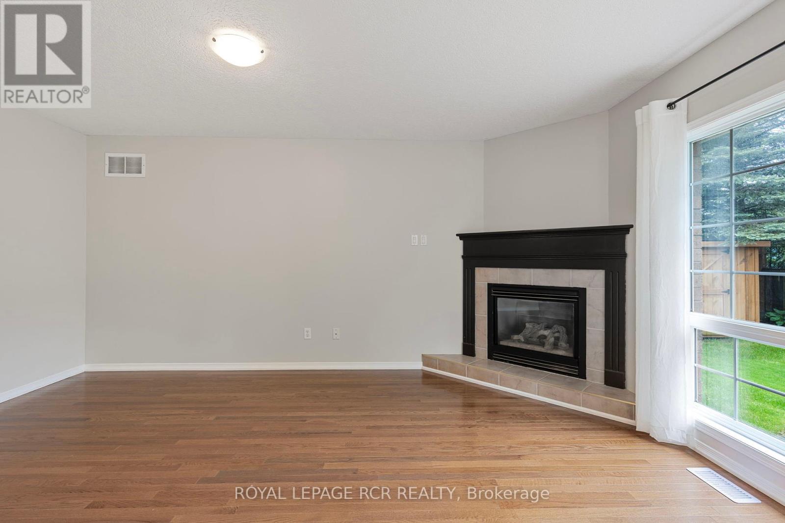 86 Hunter Road, Orangeville, Ontario  L9W 5C3 - Photo 25 - W12208149