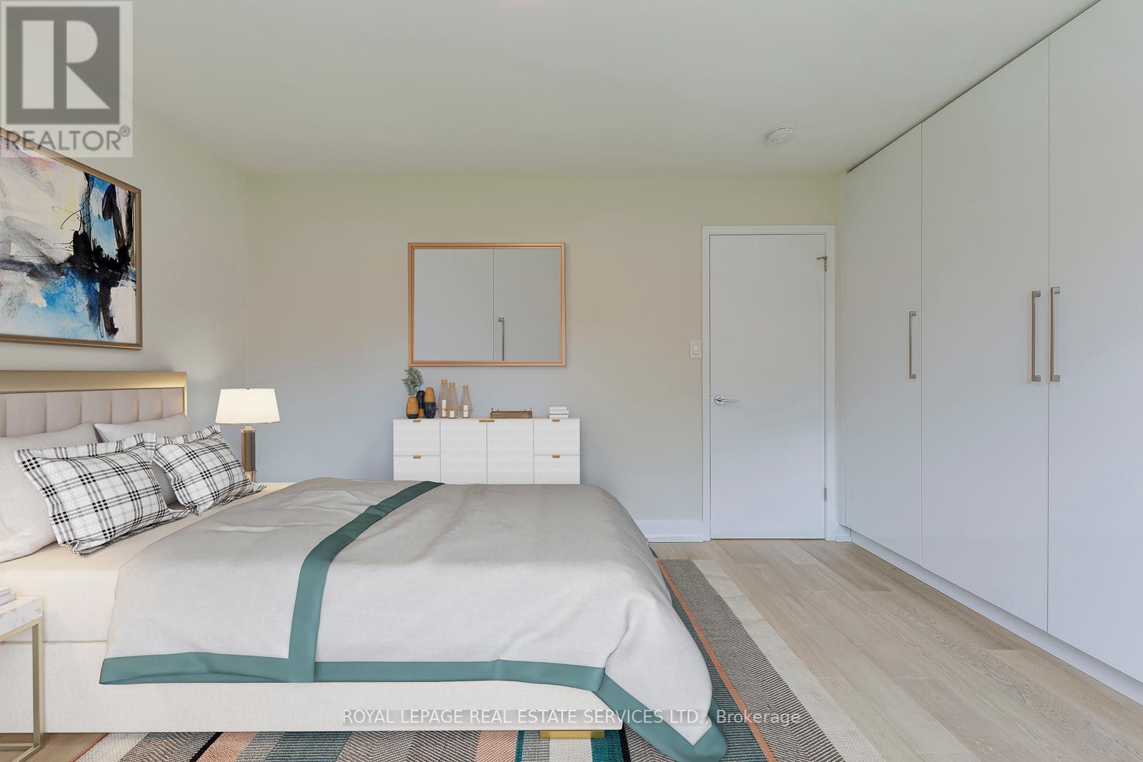 690 Mississuaga Valley Boulevard, Mississauga, Ontario  L5A 1Z4 - Photo 20 - W12208151