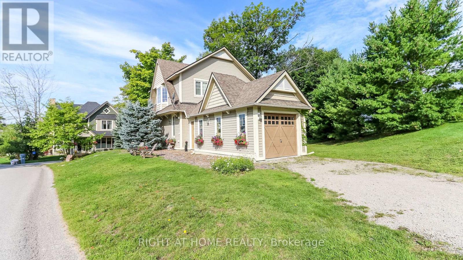 22 Marina Village Drive, Georgian Bay (Baxter), Ontario  L0K 1S0 - Photo 2 - X12208081