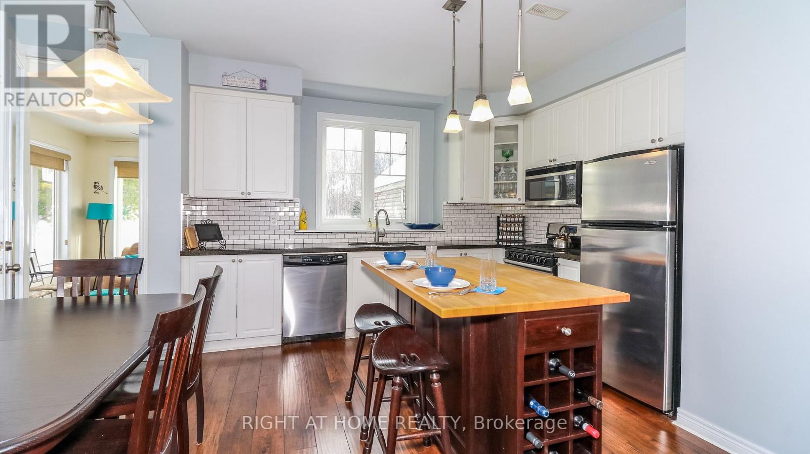 22 Marina Village Drive, Georgian Bay (Baxter), Ontario  L0K 1S0 - Photo 31 - X12208081