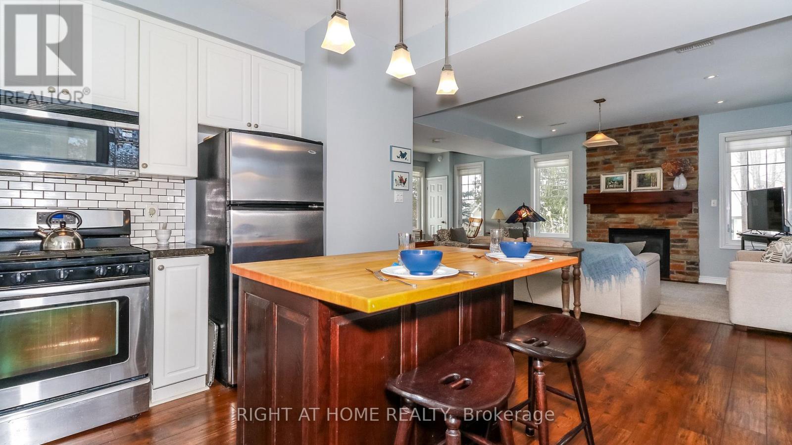 22 Marina Village Drive, Georgian Bay (Baxter), Ontario  L0K 1S0 - Photo 33 - X12208081