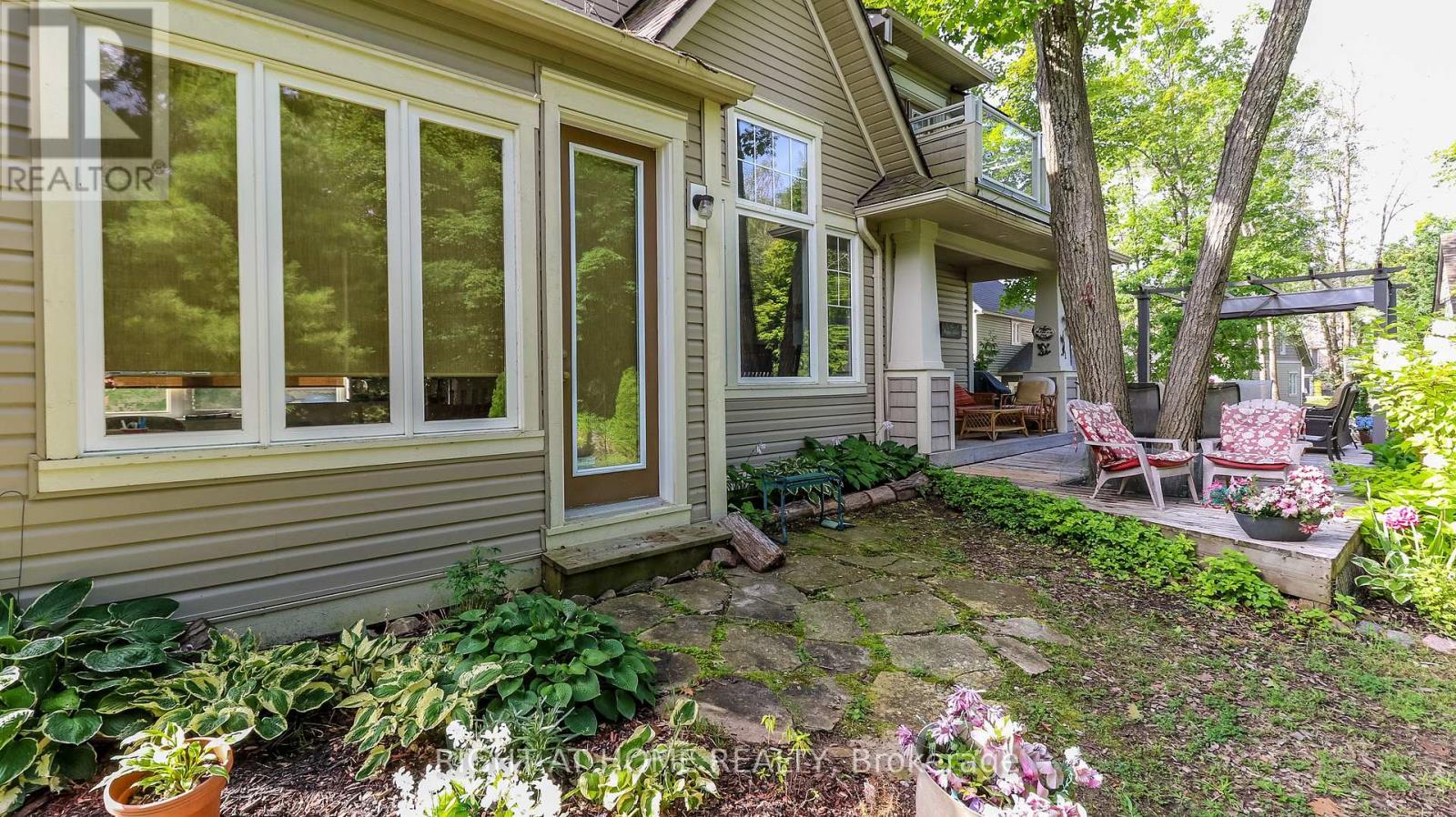 22 Marina Village Drive, Georgian Bay (Baxter), Ontario  L0K 1S0 - Photo 6 - X12208081