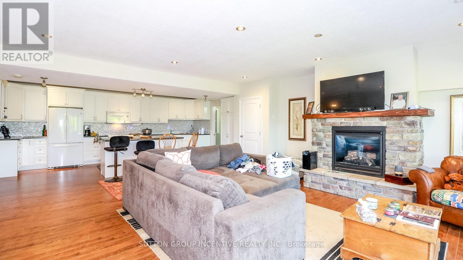 65 Big Sound Road, Mcdougall, Ontario  P0G 1G0 - Photo 33 - X12208093