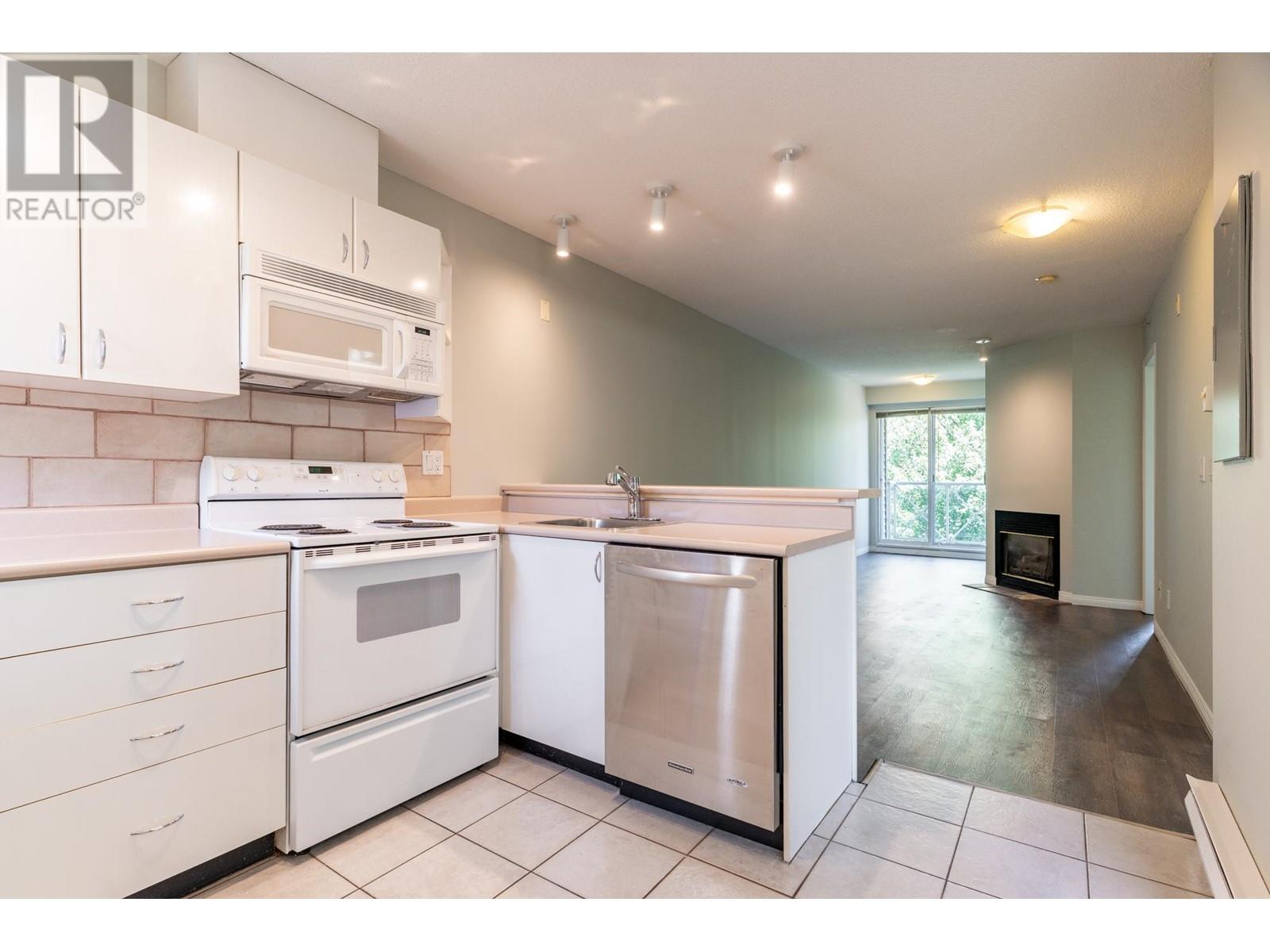 404 528 Rochester Avenue, Coquitlam, British Columbia  V3K 2T9 - Photo 3 - R3013109