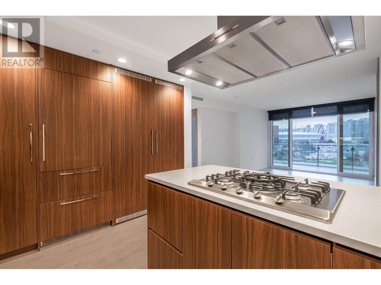 1013 1768 Cook Street, Vancouver, British Columbia  V5Y 0N3 - Photo 13 - R3013184